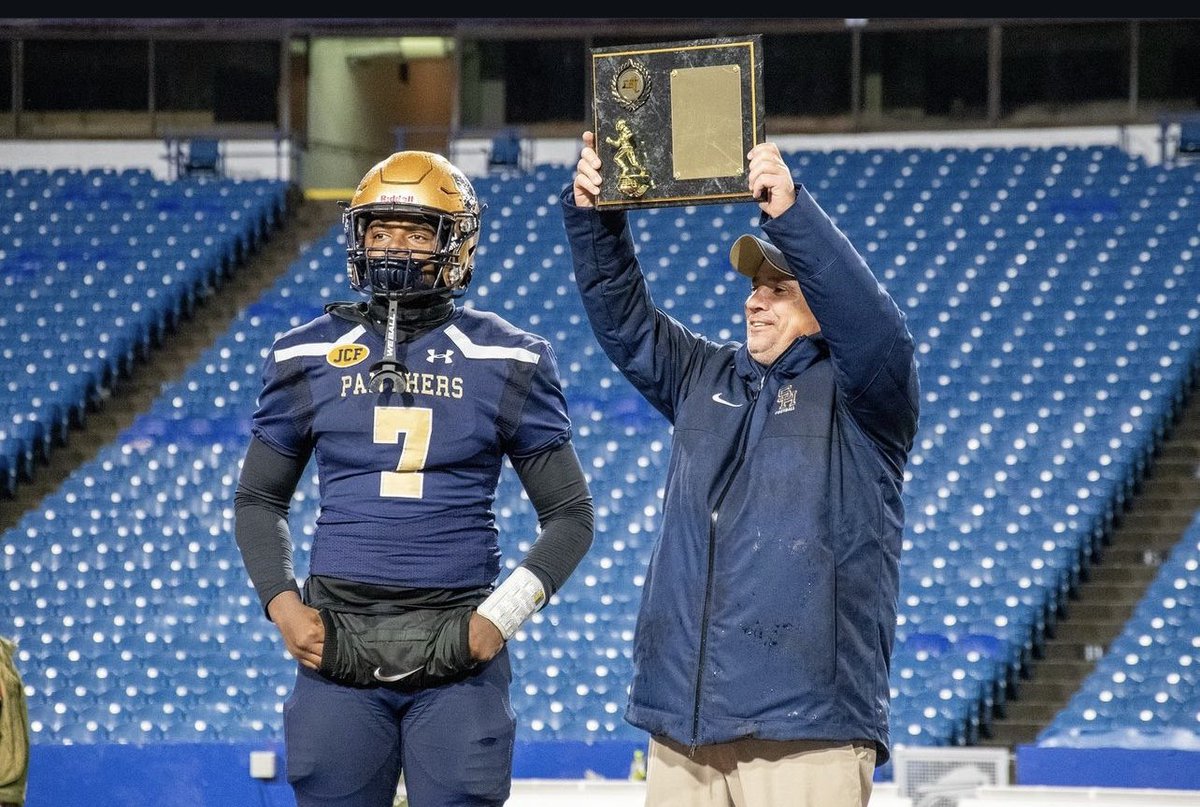 daquan_stone's tweet image. #roadtostates #blessed #keepgoing