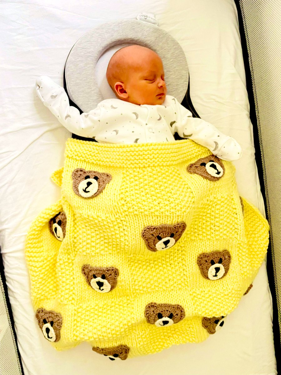 digby430's tweet image. Just wanted to let everyone know that on Monday night at 23:24  we welcomed our first child into the world. We couldn’t be happier albeit tired we are delighted. 

Please welcome my son,  Evan 😊 future fan of @hcafc

#firsttimedad #sohappy #futurehullcityfan #son