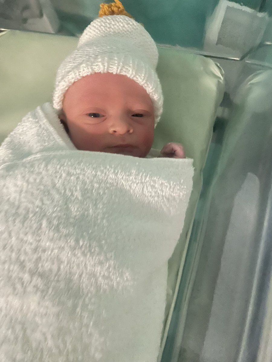 digby430's tweet image. Just wanted to let everyone know that on Monday night at 23:24  we welcomed our first child into the world. We couldn’t be happier albeit tired we are delighted. 

Please welcome my son,  Evan 😊 future fan of @hcafc

#firsttimedad #sohappy #futurehullcityfan #son