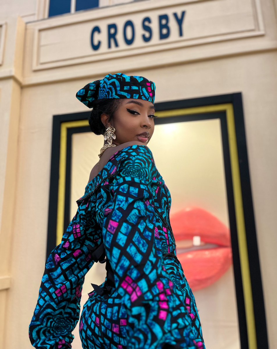 dera_grey's tweet image. I made this Ankara piece myself  for #gtcofashionweekend