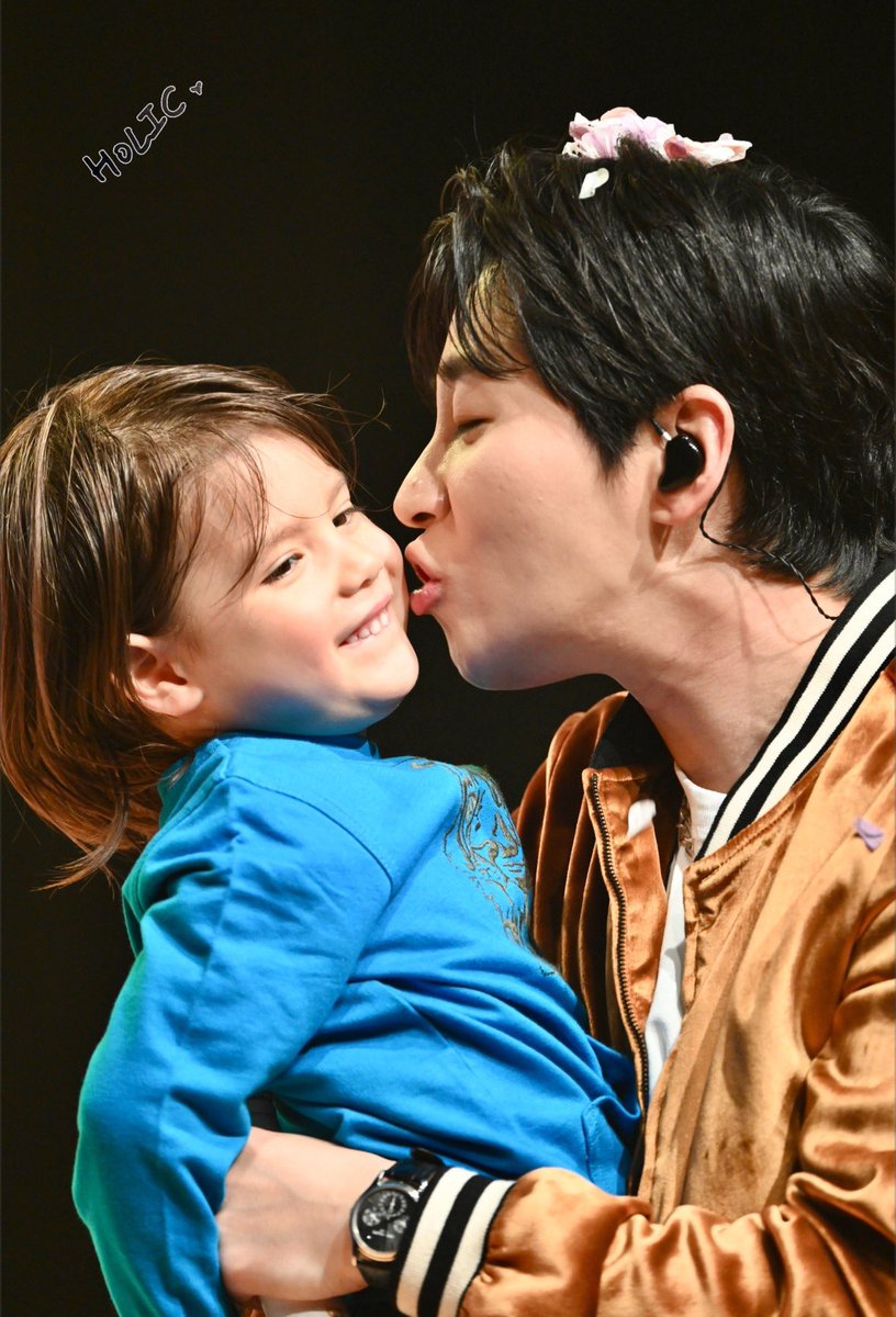 241116 딘딘 팬콘서트 ⑤
DINVITATION Back Number 33
또 좋은 추억 감사합니다.🥹
#딘딘 #DINDIN