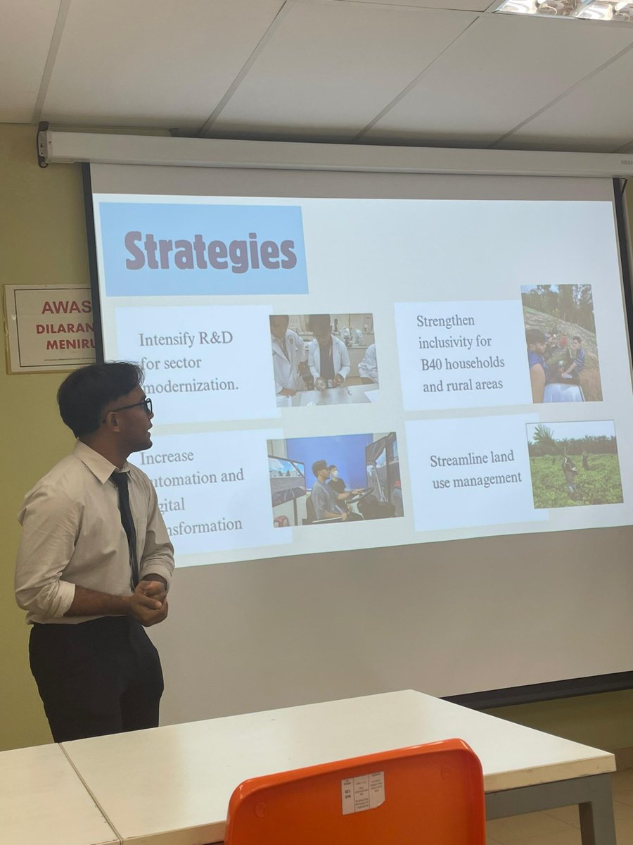 fiqman24's tweet photo. life update masih hidup! https://t.co/2fijqahPOe