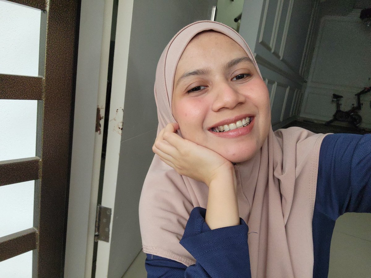 imsyara's tweet photo. Definisi pawfect 😆 https://t.co/yk03c0Ul2r