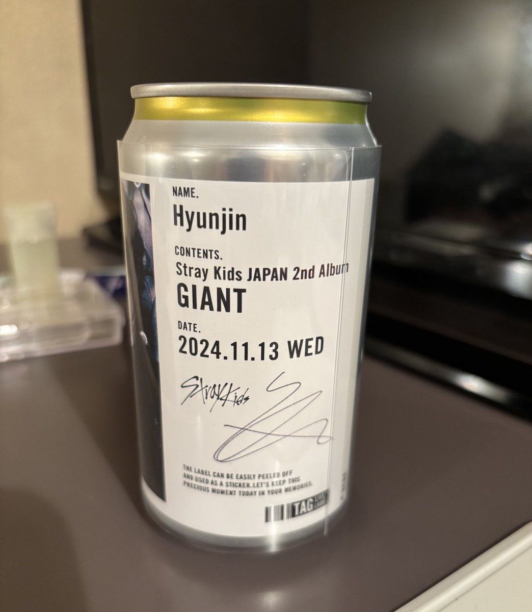 Lii_8____13's tweet photo. 1本だけ買ったらジニの電子サイン入り♡ https://t.co/7B9yhYEann