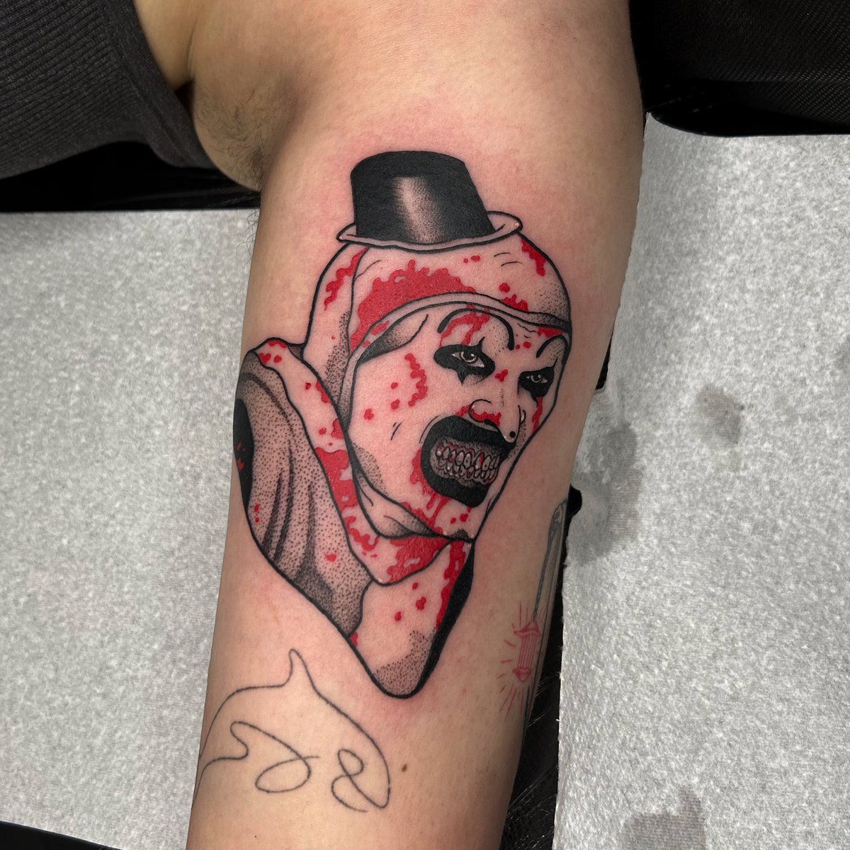 nancyctattoos's tweet image. Two horror tattoos and the cutest gap filler from today 🥺