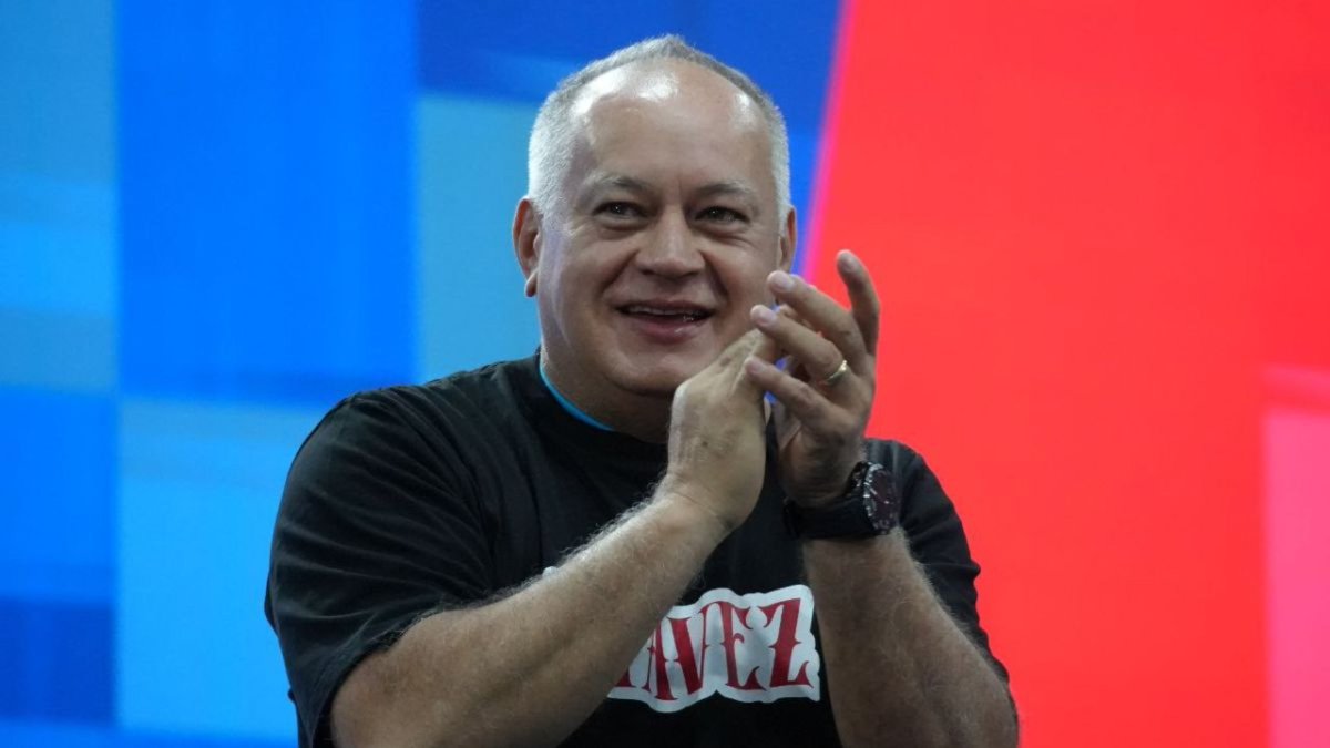 🛑 <a href="/dcabellor/">Diosdado Cabello R</a> : Estamos obligados a dejarle a los jóvenes un país libre, soberano e independiente  venezuela-news.com/diosdado-cabel… vía <a href="/VNVenezuelanews/">Agencia Venezuela News</a>