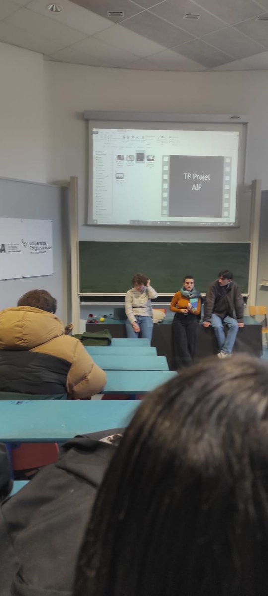 Les jeunes collégiens participant a la cordée @insahdf ont visité l'école, ses laboratoires. Une première visite pour construire au fil de l année un parcours d étude ambitieux...