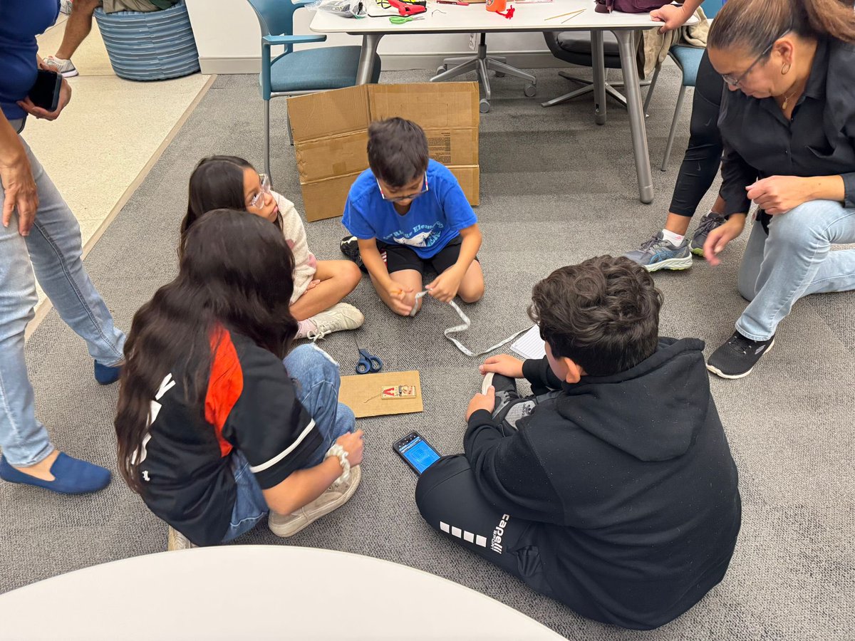 MDCPSSci's tweet photo. Start your engines!!!
ποΈ
It is a FULL HOUSE at our SECME Mousetrap Seminar at University of Miam for our students @MDCPS.
#EnhancingK12ScienceMDCPS
@AileenVega123 @WendyForteza @DaneMDCPS @NestorEMarcia @MDCPSSTEAM @MDCPSAcademics @BNCEE_MDCPS @MDCPSRobotics https://t.co/ivtBarvpRU