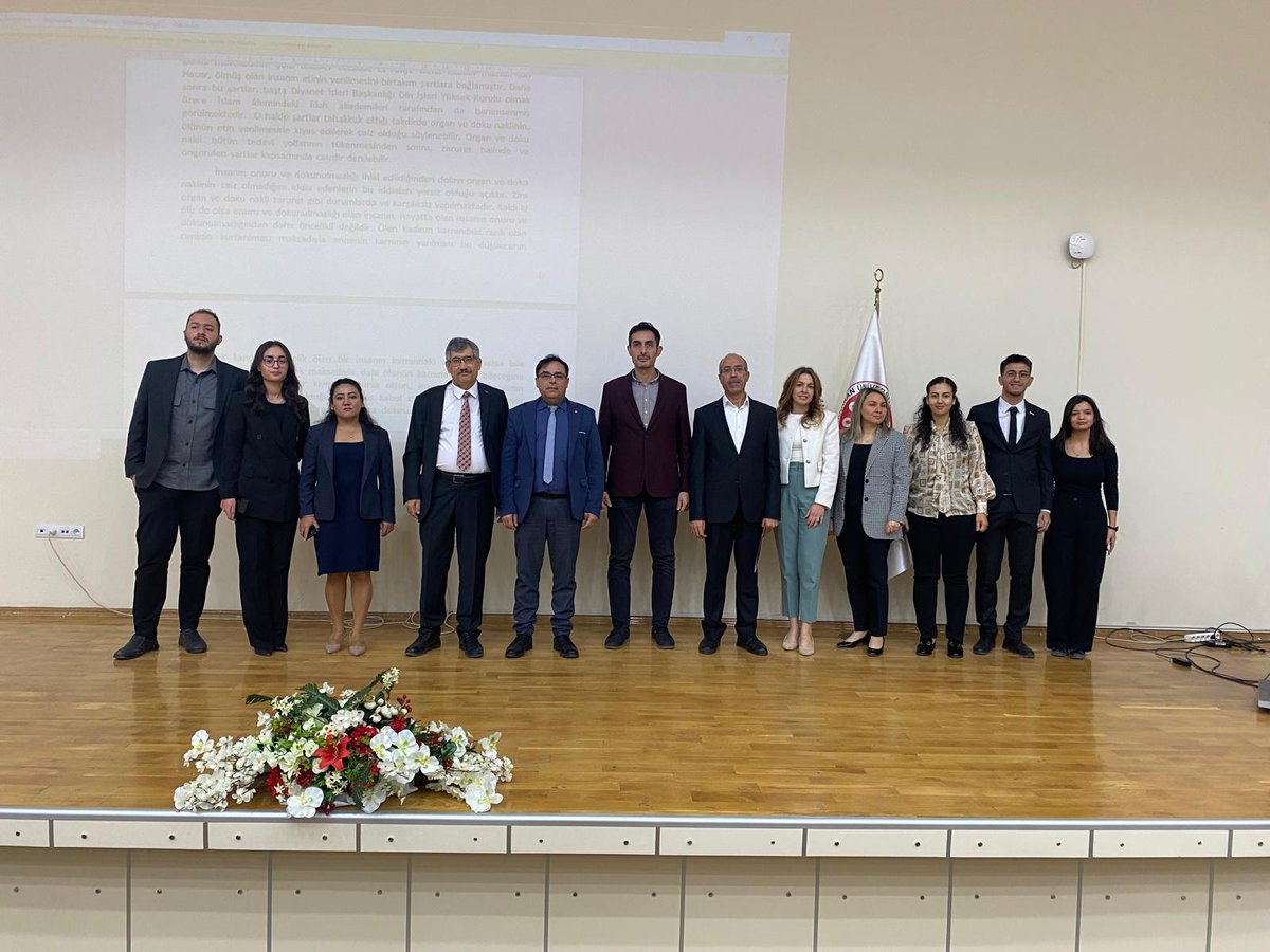 harrantob's tweet photo. Değerli Gönüllülerimiz;
Harran TÖB olarak toplumda eksik ve yanlış bilginin hakim olduğu organ bağışı konusunu uzman hocalarımızla cerrahi, psikolojik, etik ve dini açıdan ele aldığımız ✨Organ Bağışı Farkındalık Sempozyum'unu✨ gerçekleştirdik.
@turkmsic @hrumedya @TipHarran https://t.co/bqSXjTH5Pq