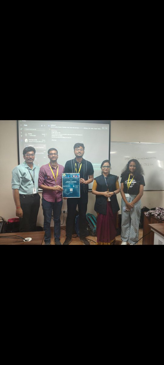 Karanjain2311's tweet image. Secured 1st place in the JAVAVERSE event organized by the CSE (IoT, Cybersecurity, and Blockchain) department of DSCE.
Emerging on top! Winning the cash prize .
#DSCE #JAVAVERSE #CodingJourney #Java