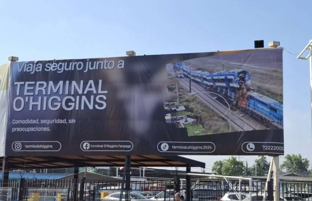 cleporati's tweet photo. La publicidad del terminal de buses O'Higgins en Rancagua deja meridianamente claro q el sentido común es el 'menos' común de los sentidos.
Usar una tragedia ferroviaria - San Bernardo - para reforzar la idea de seguridad en el traslado de pasajeros en bus, solo deja en evidencia la torpeza, ignorancia e insensibilidad de la administración del terminal. 

https://t.co/BWXZt00Kwj