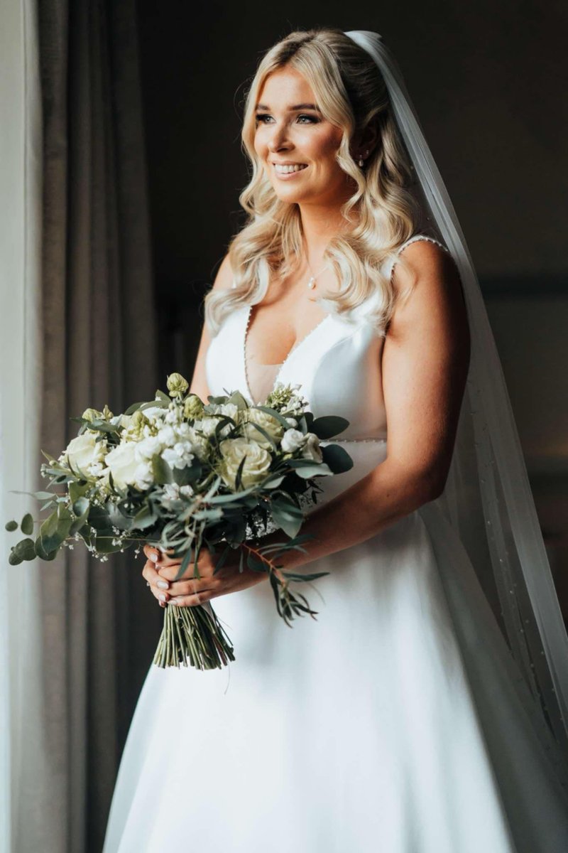 Through my job, I have huge admiration for photographers and have to say that <a href="/derektchristie/">Derek Christie Photography</a> was absolutely brilliant as wedding snapper for <a href="/amyyyld_/">Amy Lou🦄💫</a> and <a href="/skinner_jay/">Jay Skinner</a> at <a href="/BalbirnieHouse/">Balbirnie House</a>. Really nice guy and his pics are superb 👌