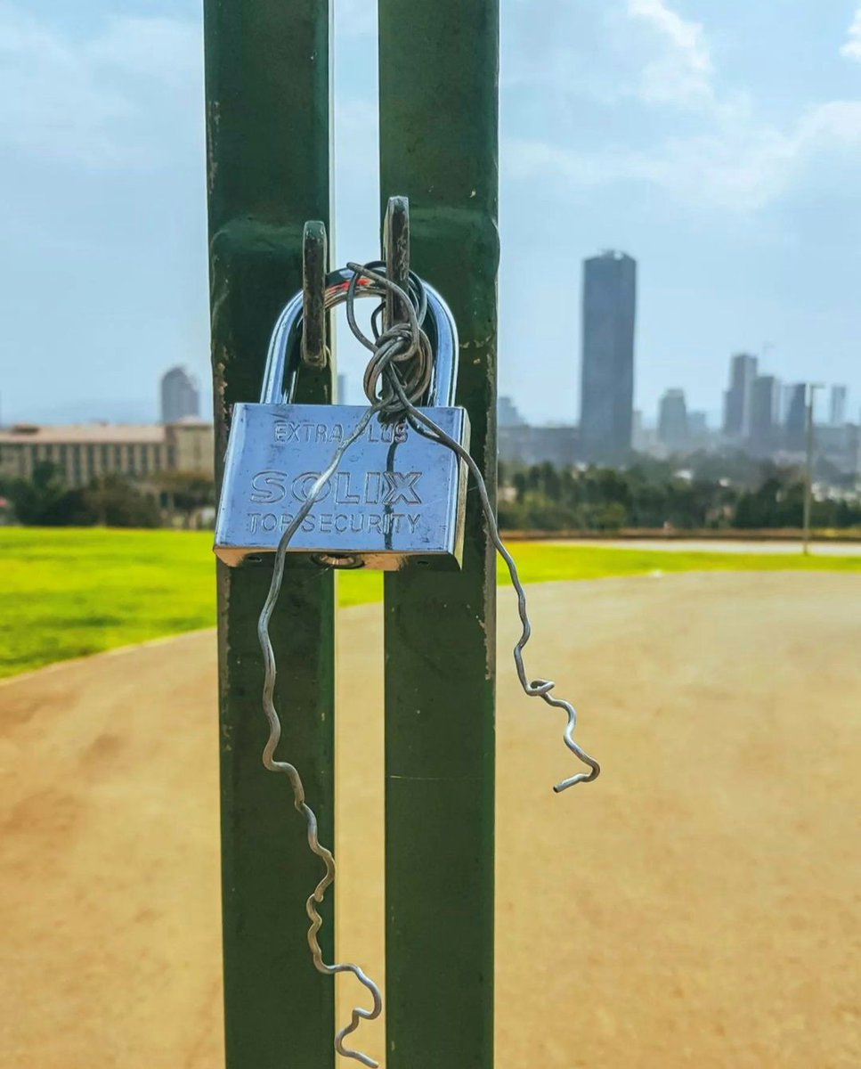 የተቆለፈ ከተማ