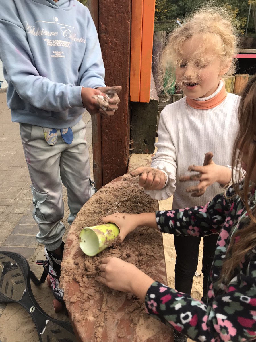 𝕊𝕎𝔸ℙ𝔸_ N16 tweet media