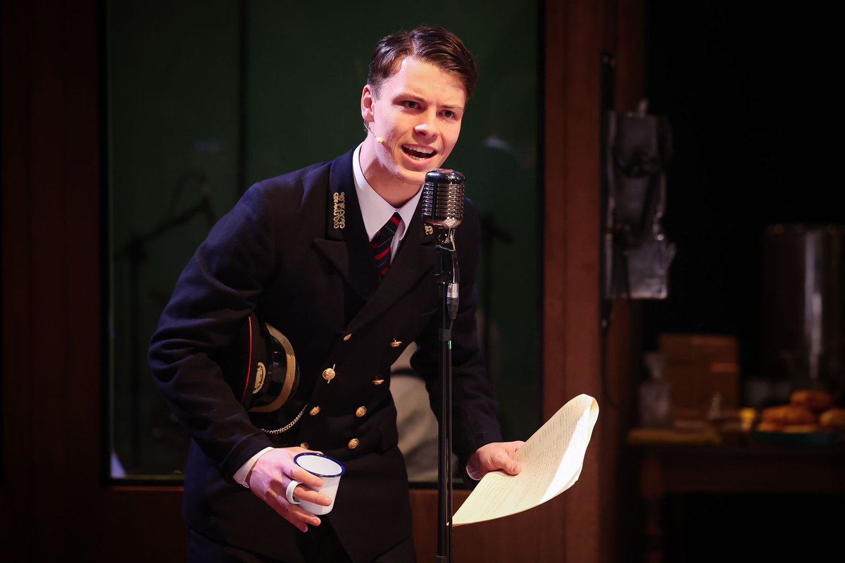 MCol_Drama's tweet photo. Everytime we say goodbye - I wonder why a little | Brief Encounters https://t.co/BtnfNx8rD6