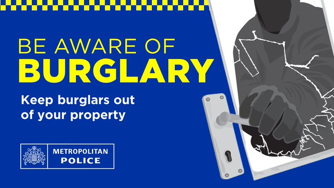 👮‍♂️Burglars often return to an area to try to burgle a nearby home that they spotted while committing a previous break in. 
Now the darker nights have arrived, read our burglary prevention tips on our website: met.police.uk/cp/crime-preve……