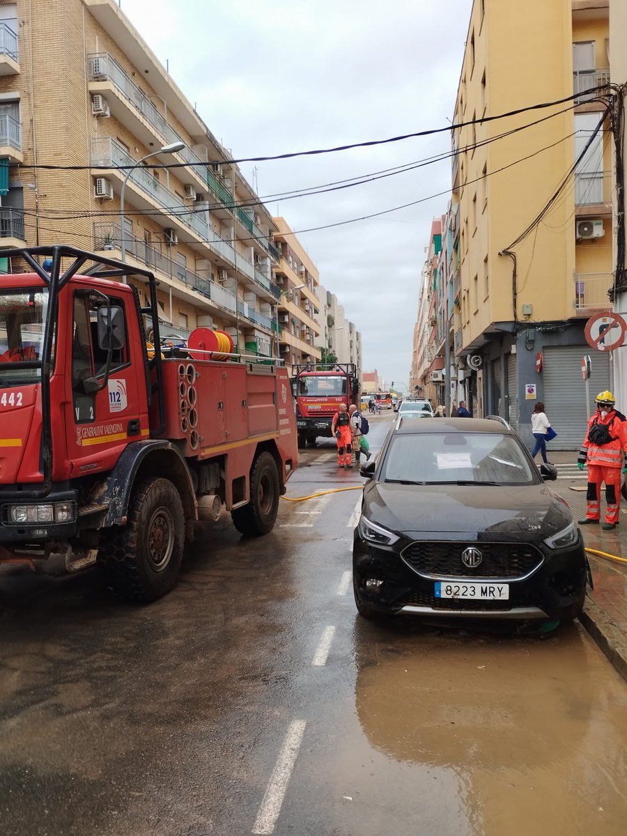 BombersForestalsGVA tweet media