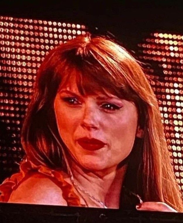 thisismebiing's tweet photo. .

       going through                 unlocking a new
           a tragedy                    taylor swift song
                                                   to relate to https://t.co/KqOGva3DGT