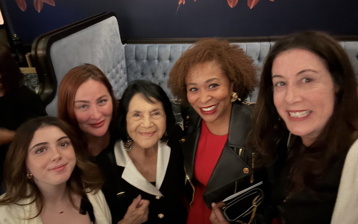 Christine Pelosi tweet media