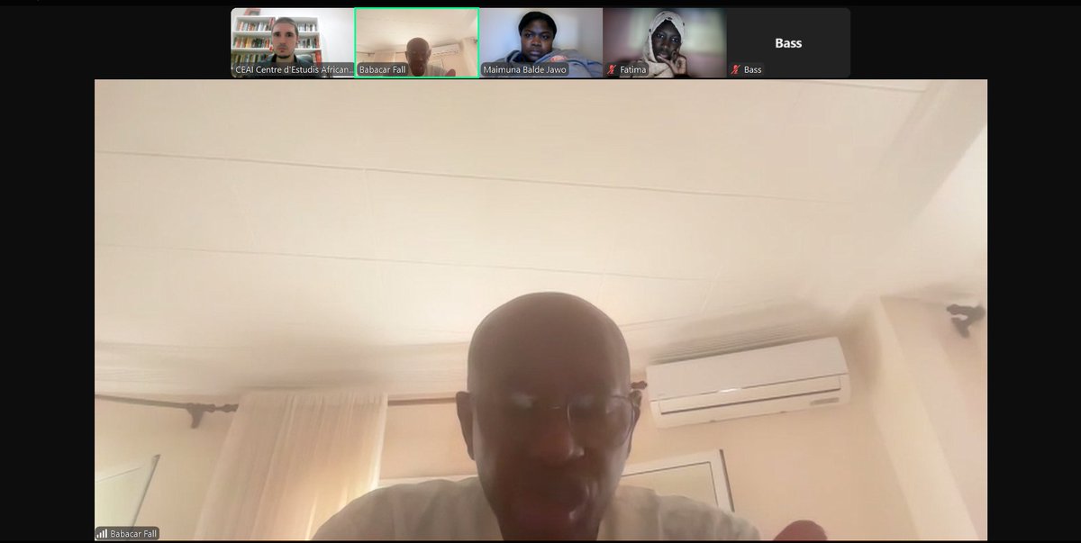 Gràcies al professor Babacar Fall per la sessió avui:

"Construir espais per compartir i difondre la història del Senegal i Gàmbia és clau per combatre els discursos que neguen el ric passat d'aquestes regions i les memòries de les seves societats", B. Fall.

<a href="/diba/">Diputació de Barcelona</a>