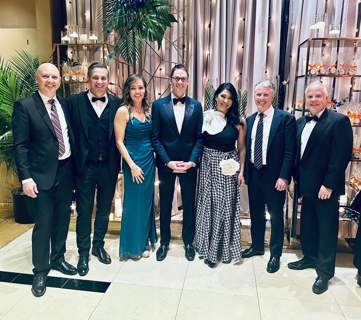 Tanium's tweet photo. November is flying by! 💨
Some recent highlights include:
🎤 Attending @Telefonica’s #PulsaIA event in Madrid
🥂 Supporting the Michigan Council for Women in Technology at its annual gala
👥 Attending #MilCIS
🎉 Convening the Global Support leadership team in Emeryville, CA https://t.co/bOvZNkyMss