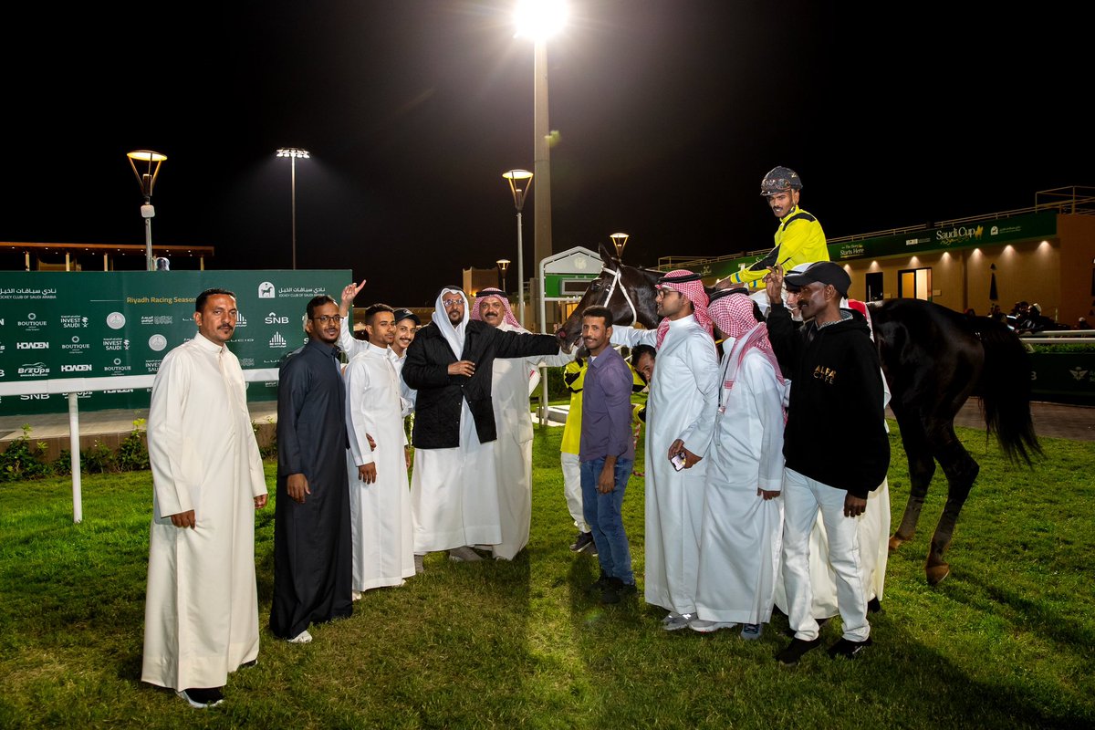 JockeyClub_SA's tweet photo. نتيجة الشوط الـ 10 الحفل ( 53 ) 

◻️الفائز : ويت تو اكسل
◻️المالك : اسطبل الديحاني
◻️المدرب : ثامر الديحاني
◻️الخيال : محمد الدهام 
◻️المسافة : 2000م

#نادي_سباقات_الخيل 🐎 https://t.co/puNG379iha