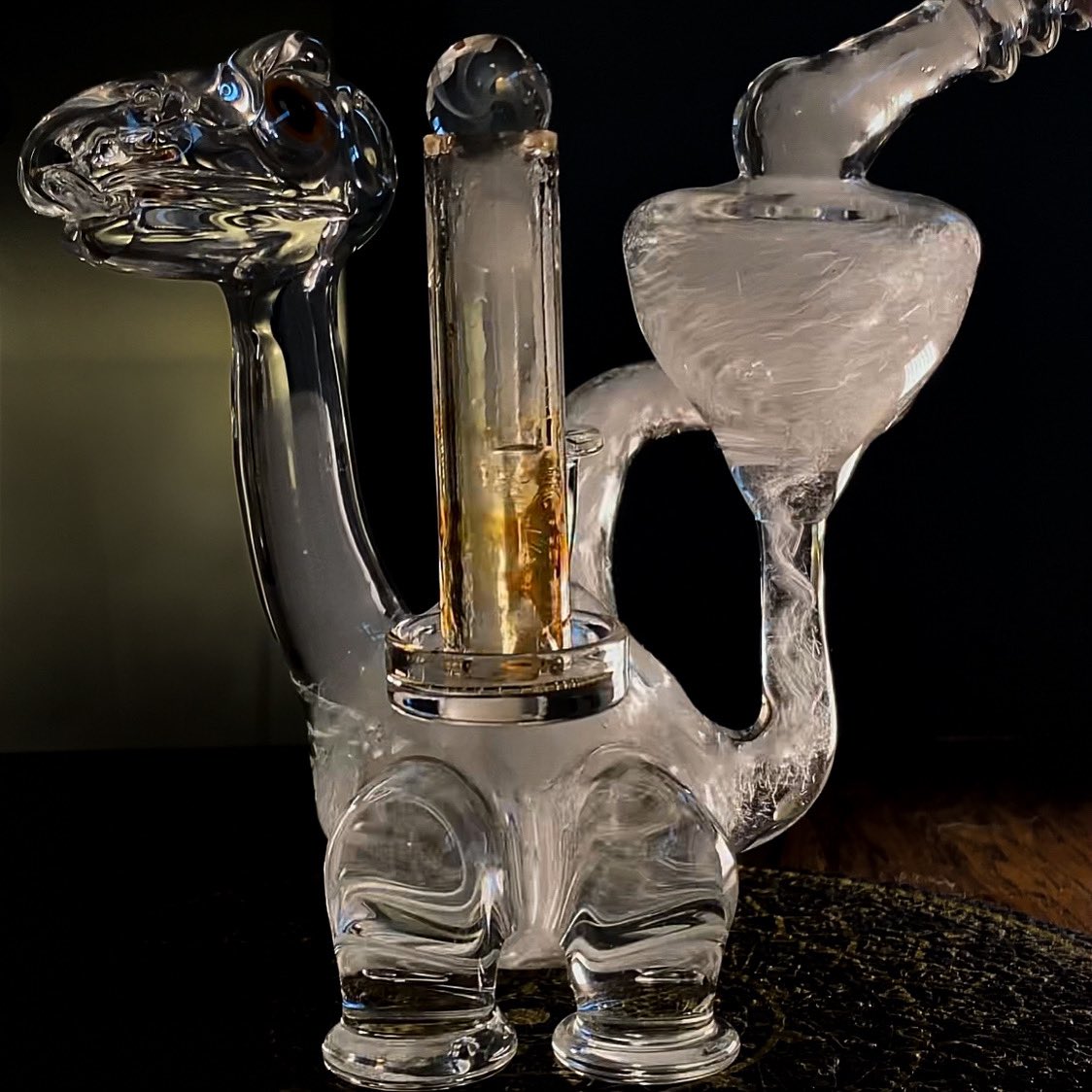 Glass: Dan Evans Dinocycler

Terps: SunshineDaydream Bog OG