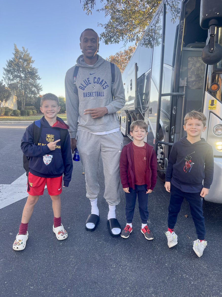 JTrakas's tweet photo. @TeamBagley  Marcus, thanks for being so nice to my crew this morning, and best of luck this season. https://t.co/qe8umn9CNI