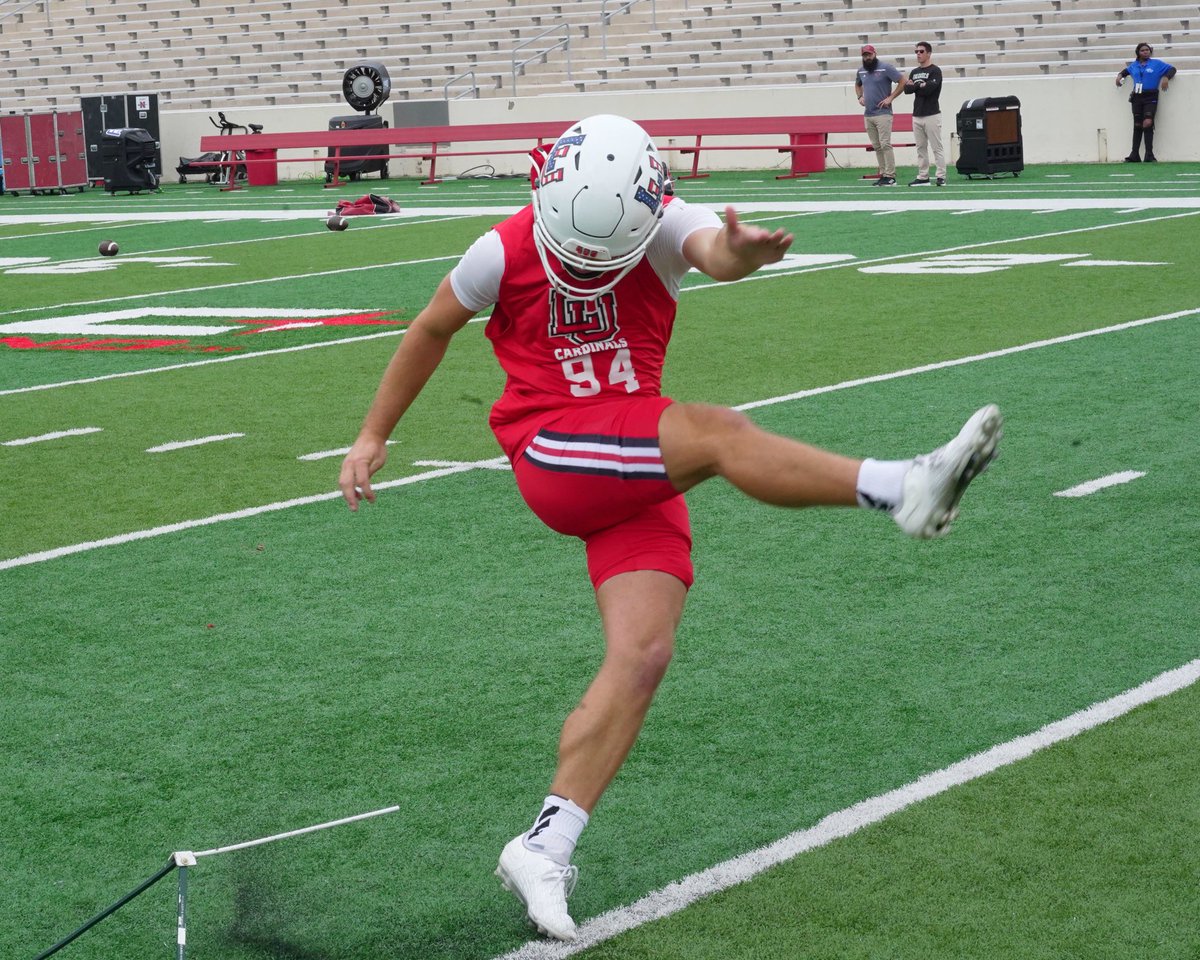 Get locked in🔒

#BoomtownBoys | #PeckEmCards