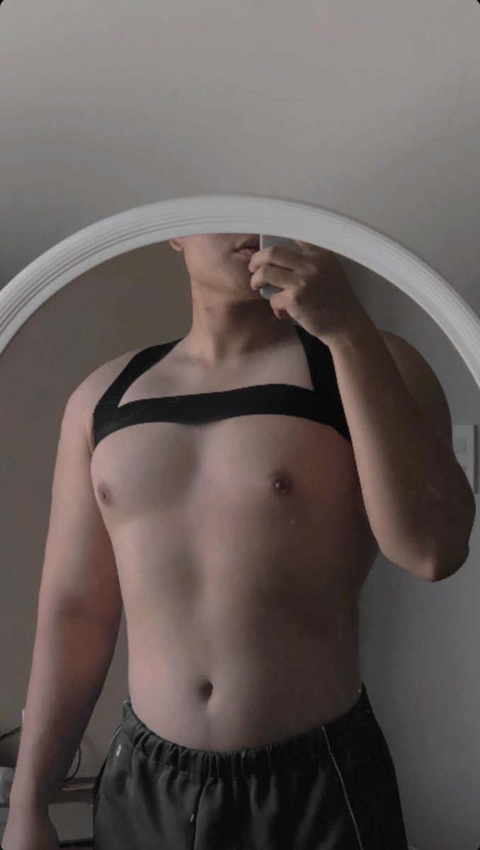 có chỗ nắm 💦