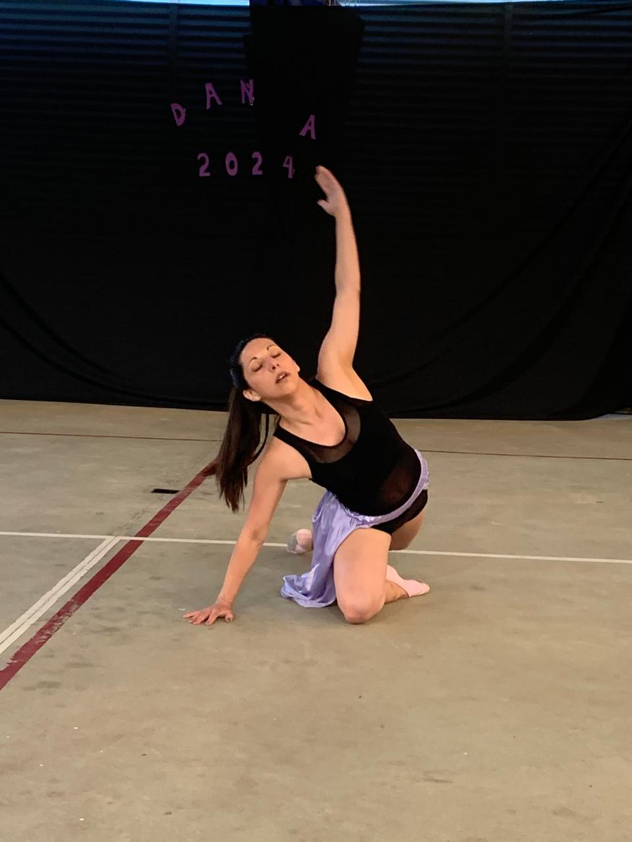 LeaEstefania89's tweet photo. #Danza 🤍
@UNPAZ_Oficial https://t.co/3GQ1WtG3pJ