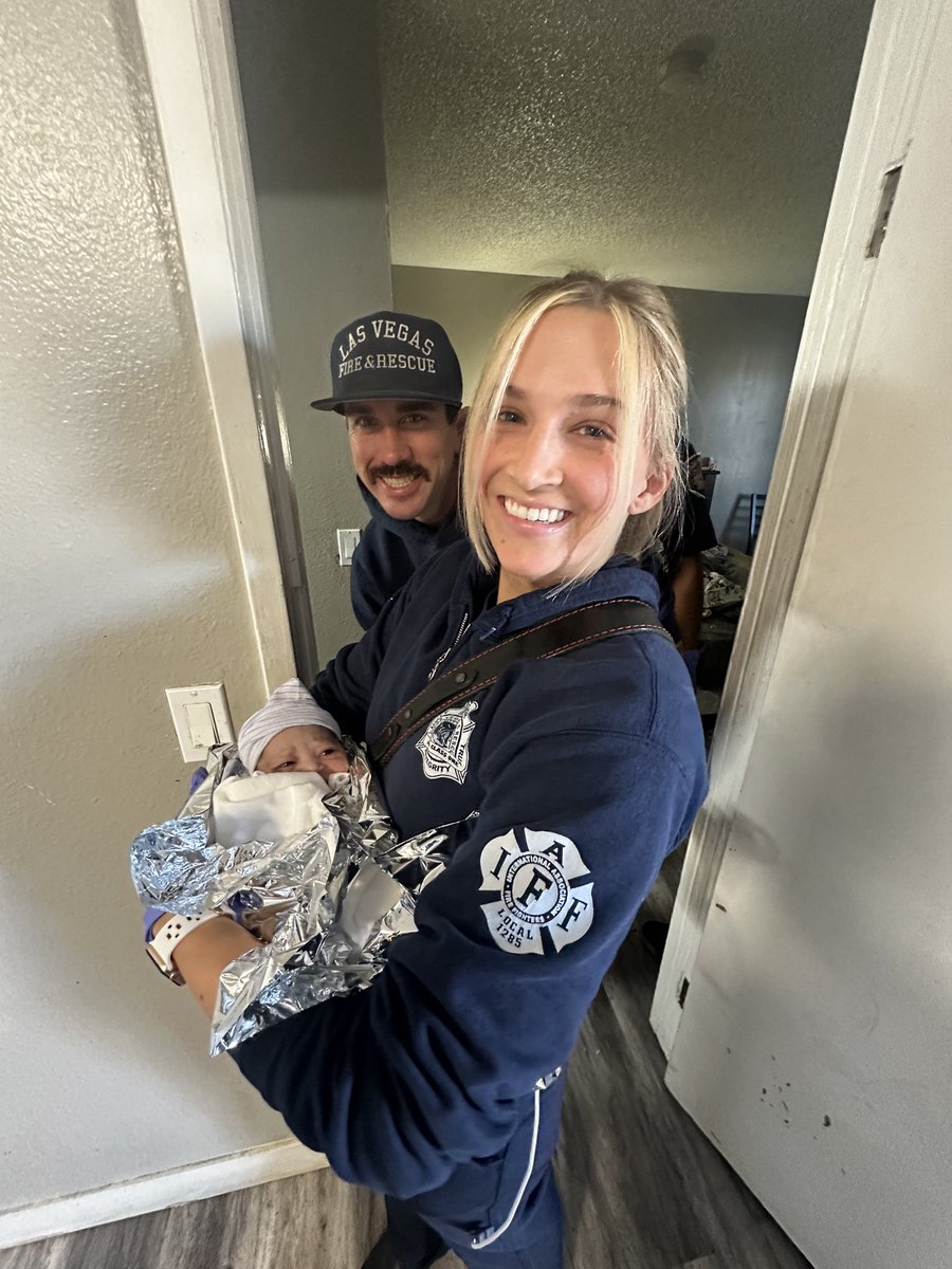 Las Vegas FireRescue tweet media