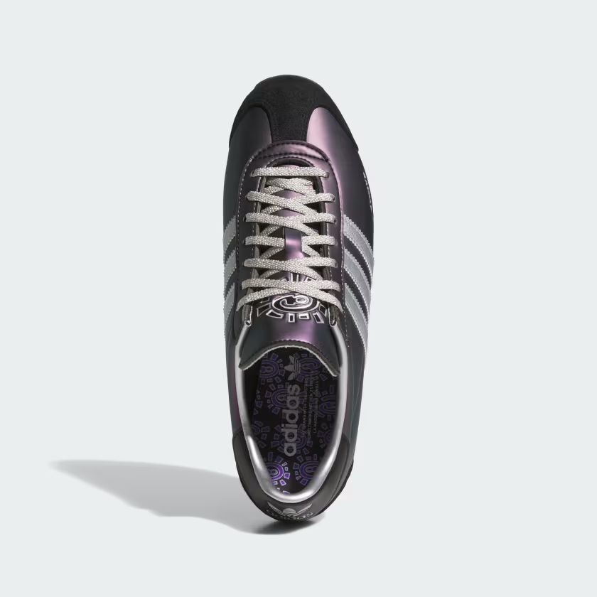 KicksFinder tweet media