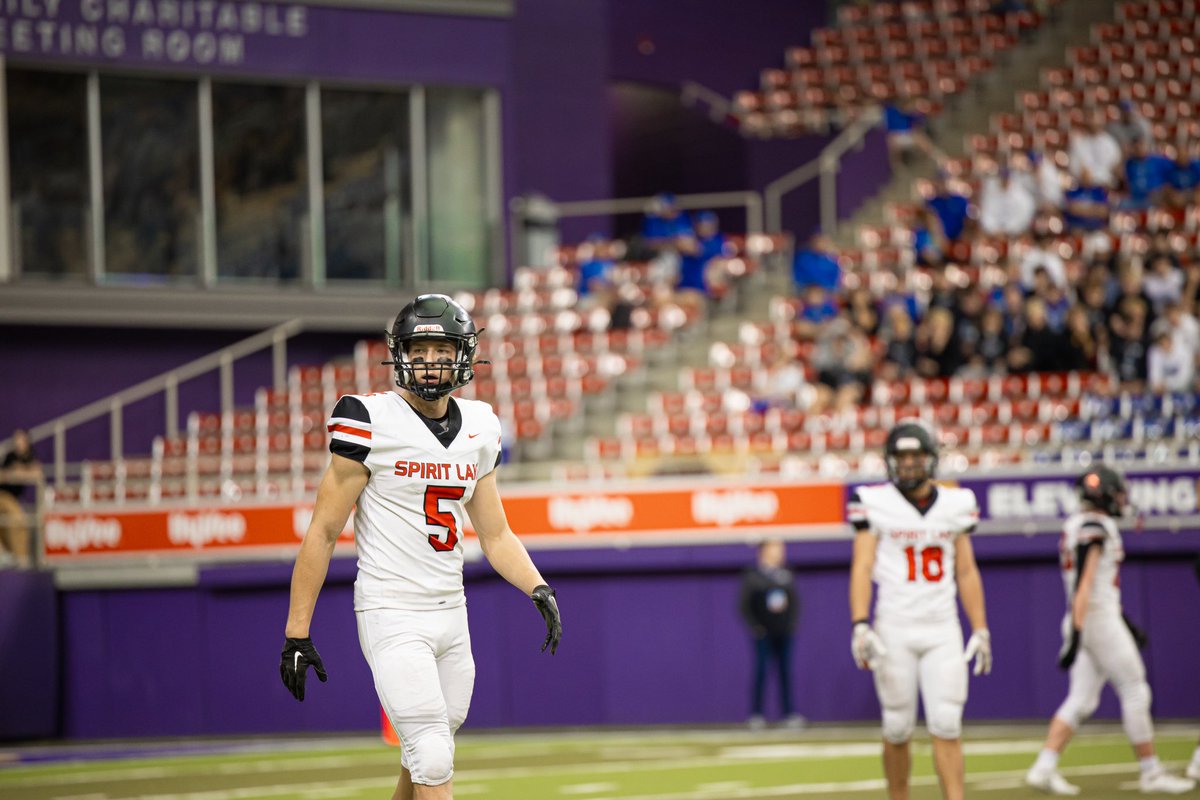 Dylan Stecker (<a href="/DylanStecker/">Dylan Stecker</a>) at the half:

🔺 146 Receiving Yards
🔺 6 Receptions
🔺 3 Touchdowns

#iahsfb
