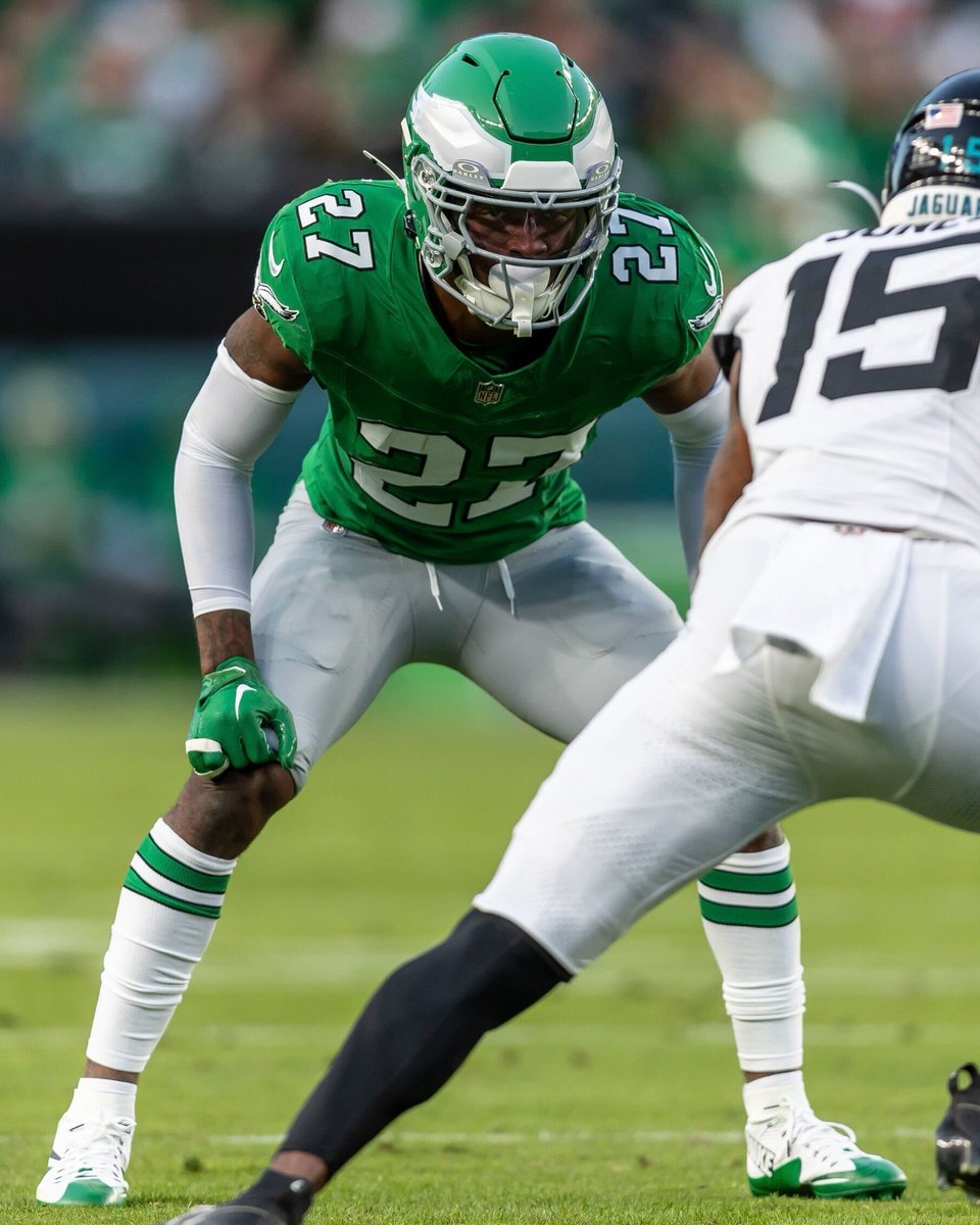 JalenCarterDPOY's tweet photo. Quinyon Mitchell is the best defensive player from his Draft class and it’s not close.

#FlyEaglesFly #Eagles https://t.co/F2ChGETxLh