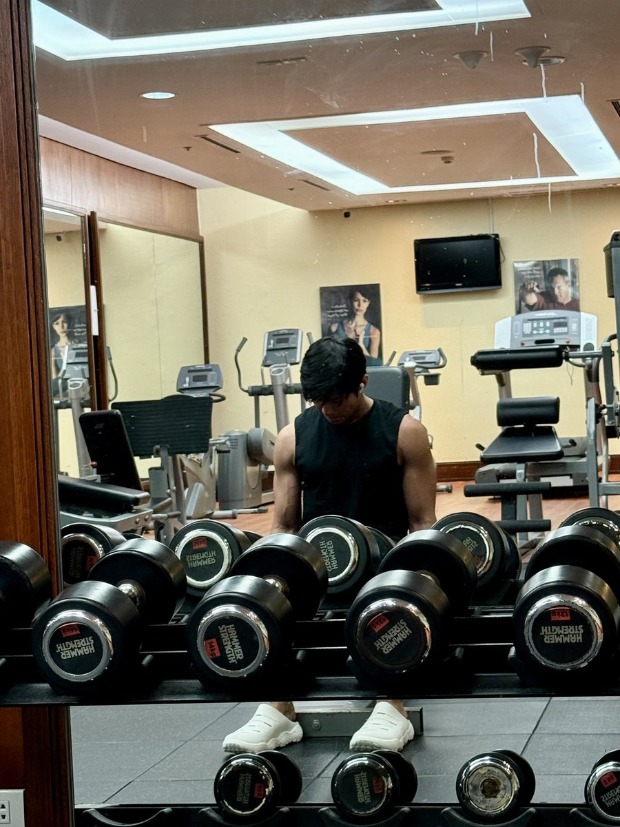 chill15mg tweet media