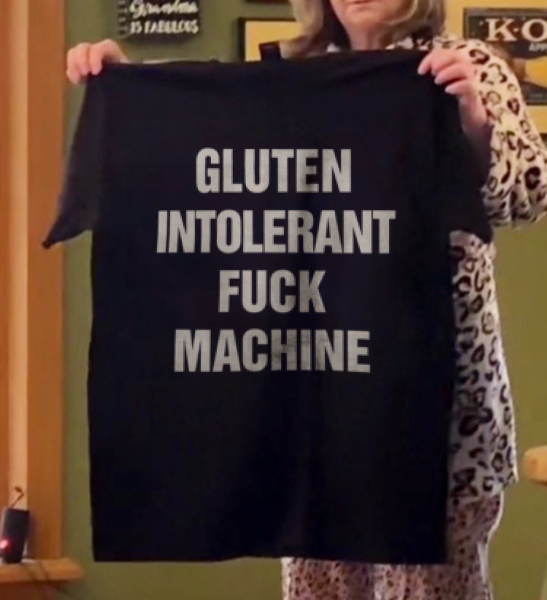 shirts that go hard tweet media