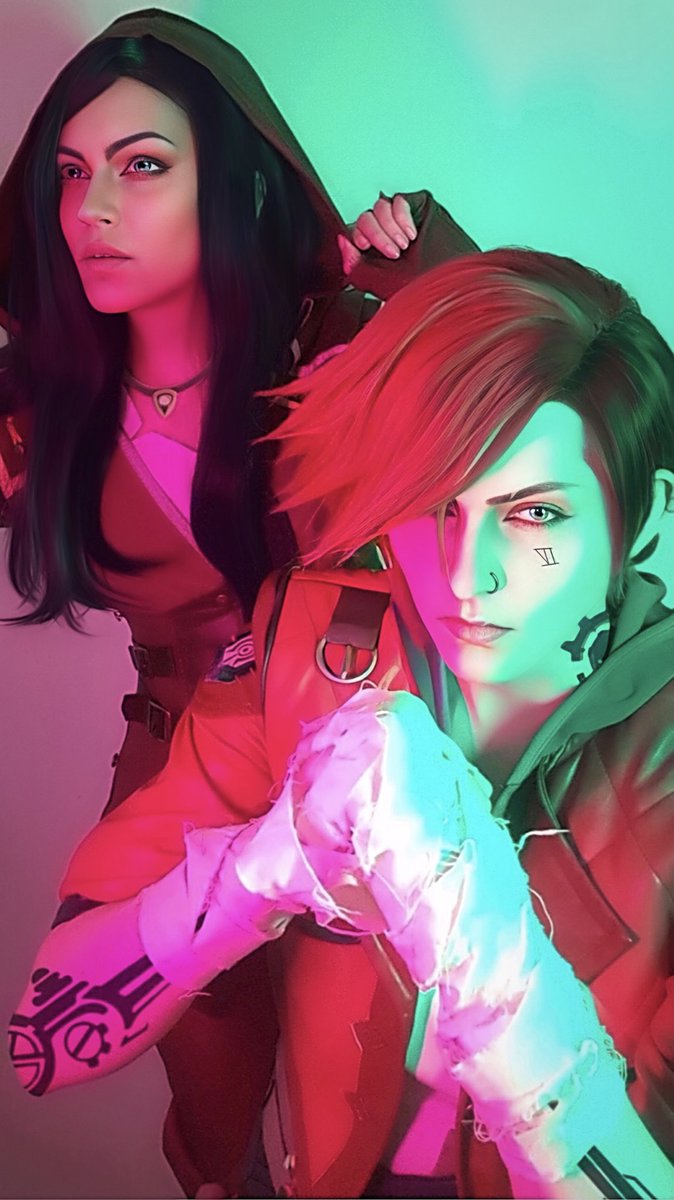 InukiPrince's tweet photo. - Wᴇʟᴄᴏᴍᴇ Tᴏ Tʜᴇ Pʟᴀʏɢʀᴏᴜɴᴅ, Fᴏʟʟᴏᴡ Mᴇ... ⚙

🚨Me as #CaitlynKiramman.
🚨@thesneakywitch as #Violet.

- @LeagueOfLegends @LoLegendsBR @arcaneshow @netflix @NetflixBrasil 

#Cosplay #Vi #CaitVi #Caitlyn #Jinx #Arcane #PaintTheTownBlue #LeagueOfLegends https://t.co/7S2WE0O0MO