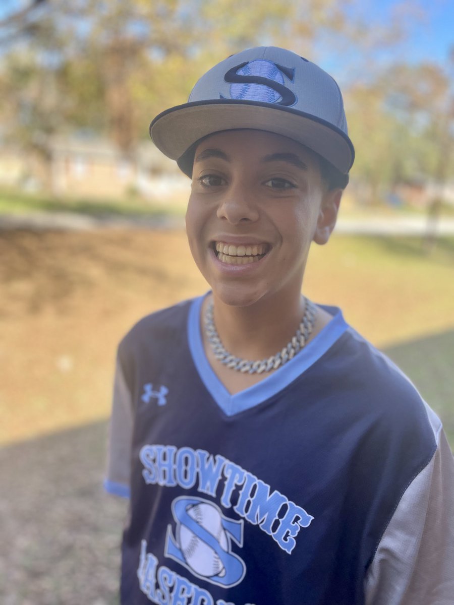GavinByrd2010's tweet photo. Picking up with my ⁦@SHOWTIMEBB14⁩ Boys this weekend. Let’s see what us Nava boys can do. #TurkeyBall ⁦@StetsonCulbert1 https://t.co/raM2J7ipVV
