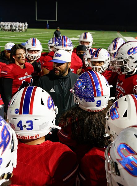 CoachMorla's tweet photo. Not the way we wanted to end the season, but this group of kids was special! CVC Champs (Projected 4th) and Sac Joaquin Section Academic Chams (3.6 Team GPA). My first senior class I had since they were freshmen, and by far the best class! Thank you Class of 2025! #GoFalcons🪶 https://t.co/Ddk1RhBrC9