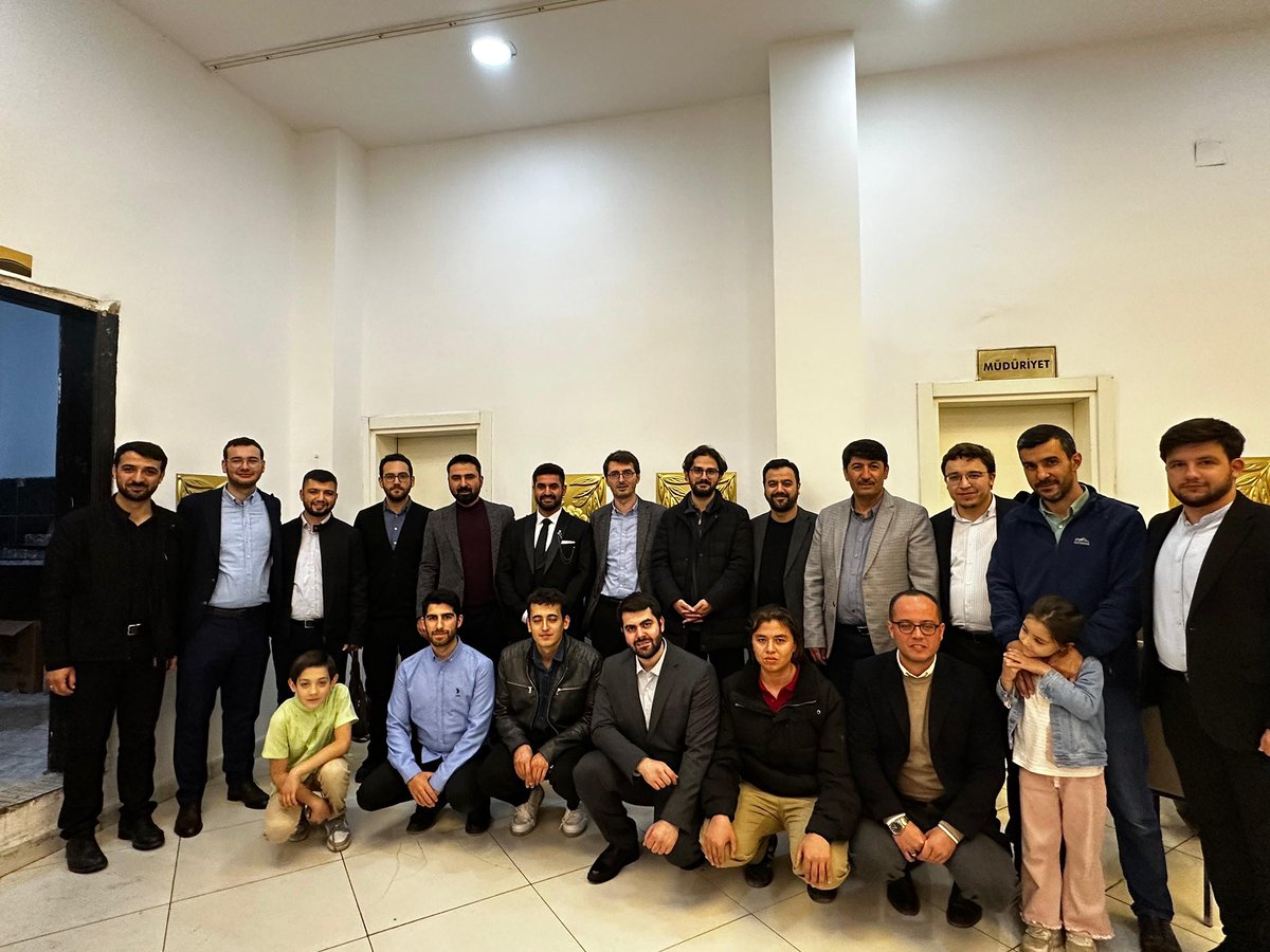 Bugün Kahramanmaraş’ta Genel Başkan Yardımcımız Muhammed Alptekin Tekerek ve Hicran Kaplan kardeşlerimizin düğününe katıldık. 

Rabbim yuvalarını hayırlı eylesin.