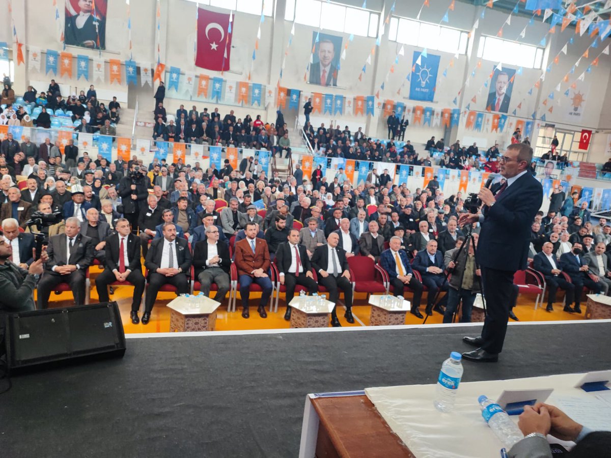 Erciş Ak Parti İlçe Başkanlığı (@akpartiercisbsk) on Twitter photo ❝Umudun, icraatın ve geleceğin adı AK Parti❞
64.Hükümet Kültür ve Turizm Bakanımız Sayın <a href="/mahirunal/">Mahir Ünal 🇹🇷</a> 'ın teşrifleriyle Erciş 8.Olağan İlçe Kongremizi Büyük bir coşkuyla gerçekleştirdik.
<a href="/RTErdogan/">Recep Tayyip Erdoğan</a> <a href="/Akparti/">AK Parti</a> <a href="/erkankandemir/">Erkan Kandemir</a> <a href="/MSErdinc/">Mehmet Şükrü ERDİNÇ</a> <a href="/haciozkan33/">Hacı Özkan🇹🇷</a> <a href="/K_Turkmenoglu_V/">KAYHAN TÜRKMENOĞLU</a> <a href="/Burhan_Kayaturk/">Burhan Kayatürk</a> ❝Umudun, icraatın ve geleceğin adı AK Parti❞
64.Hükümet Kültür ve Turizm Bakanımız Sayın <a href="/mahirunal/">Mahir Ünal 🇹🇷</a> 'ın teşrifleriyle Erciş 8.Olağan İlçe Kongremizi Büyük bir coşkuyla gerçekleştirdik.
<a href="/RTErdogan/">Recep Tayyip Erdoğan</a> <a href="/Akparti/">AK Parti</a> <a href="/erkankandemir/">Erkan Kandemir</a> <a href="/MSErdinc/">Mehmet Şükrü ERDİNÇ</a> <a href="/haciozkan33/">Hacı Özkan🇹🇷</a> <a href="/K_Turkmenoglu_V/">KAYHAN TÜRKMENOĞLU</a> <a href="/Burhan_Kayaturk/">Burhan Kayatürk</a>