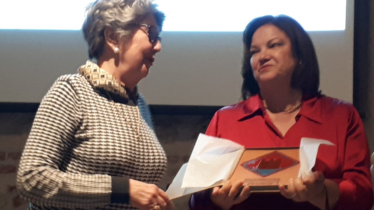 👉Ayer tuvo lugar el acto y cena de San Diego, patrón de la Institución de Estudios Complutenses  en el Parador de Alcalá. Presentamos el XXXVI volumen de Anales Complutenses.