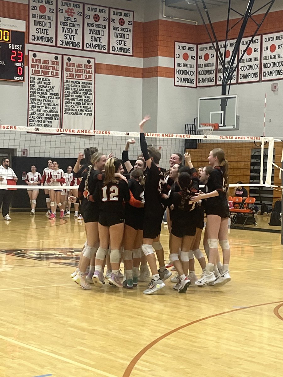 What a historic run for OA volleyball!! Congratulations on a tremendous season!! The OA community is so proud of you all!!!