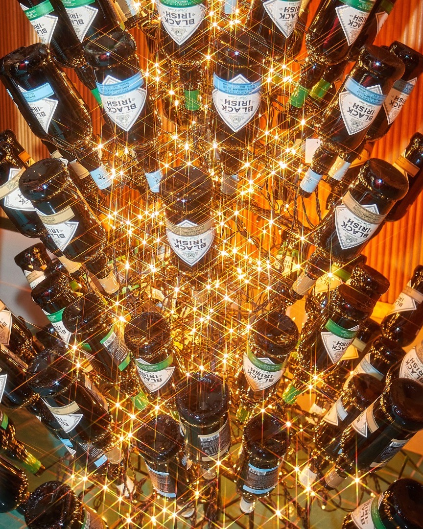 In the words of Mariah Carey—IT'S TIME! 🎄✨ Join us for a festive celebration @mariahsholidaybar inside #VirginHotelsNYC