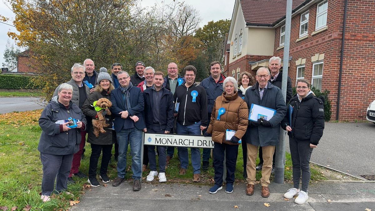 Delighted to have been part of over 50 people from all over Berks, Oxfordshire, Hants &amp; London who came out to help in #Shinfield by-election today
Best canvassing i have ever done new members, &amp; gained a new canvasser during the session after calling on them!! #Conservatives