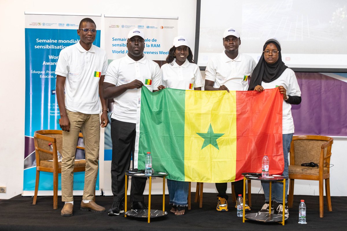 📍Yaoundé
Début de la Semaine de sensibilisation aux antimicrobiens en Afrique! 
Débat entre étudiants du Sénégal, du Zimbabwe, de la Zambie (en ligne) et du Cameroun sur les effets de la résistance aux antimicrobiens #RAM, dans une approche #UneSeuleSanté.

#WAAW2024