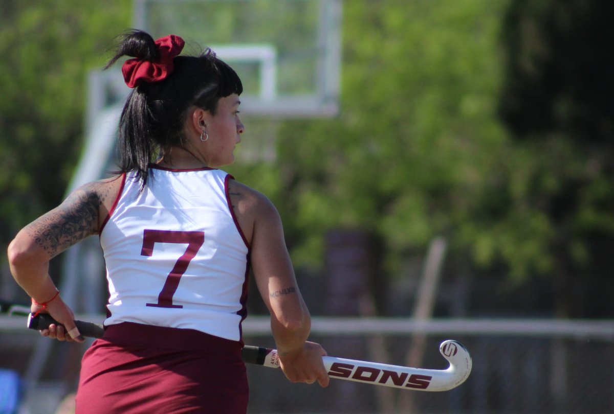 CruzadaGranate's tweet photo. Nuestra jugadora de Tira B de Hockey @baarbymilagros se consolida como goleadora del torneo con 20 goles.

Hoy, en el último partido del torneo en casa, ¡esperamos que siga brillando!

Felicitaciones Goleadora!
 #TiraB #HockeyFemenino #Lanus #OrgulloGranate https://t.co/BHCtcPeRIB