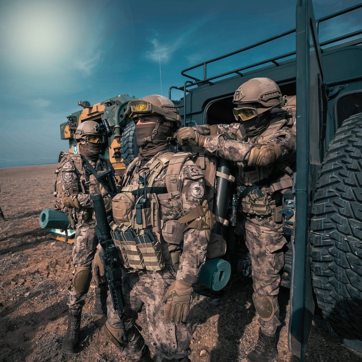 Vatan Aşkıyla;

Yılmadan, Yorulmadan🇹🇷

#Polis
#ÖzelHarekat