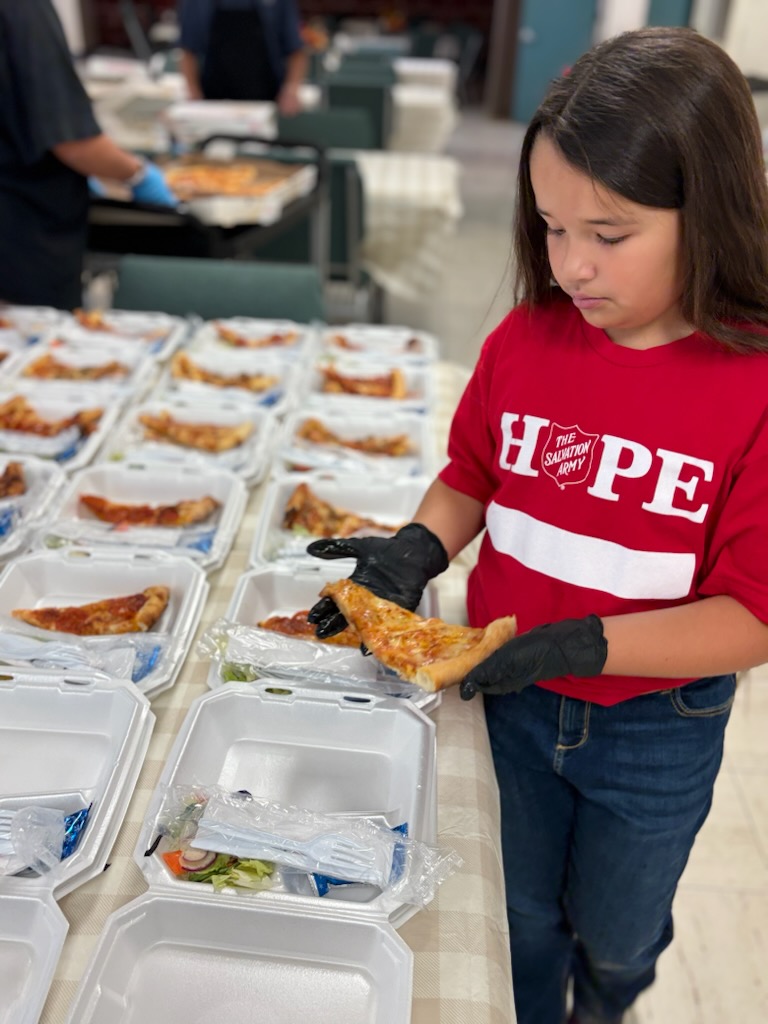 Oct 19, catastrophic flooding hit #Roswell, NM.
As of Nov 15, SW Emergency Disaster Services have assisted 6,331 people! We are giving thanks for every volunteer, donor, officer, and teammate who put compassion in action for neighbors in their time of need!
#LoveBeyondHardship